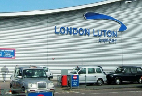 airport luton london private charter