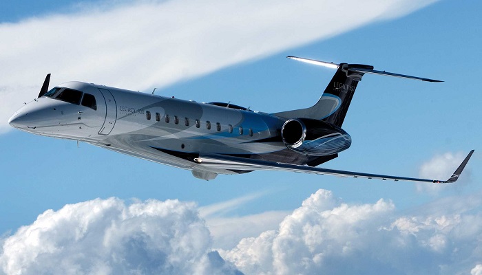 private jet hire Legacy 600